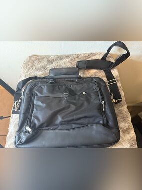 Dell Black Convertible Laptop Briefcase with Shoulder Strap